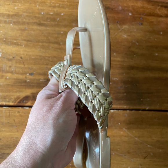 JACK ROGERS  Tinsley Jelly Sandals Gold Size 6 Braided Flat - Picture 6 of 6